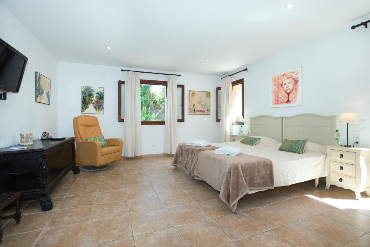 Owl Booking Villa Siquier - Luxury Retreat With Mountain Views Pollença Kültér fotó